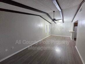 1644 Crystal Park Cir in Lakeland, FL - Building Photo - Building Photo