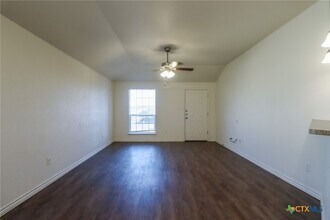 909 Lasso Dr in Killeen, TX - Building Photo - Building Photo