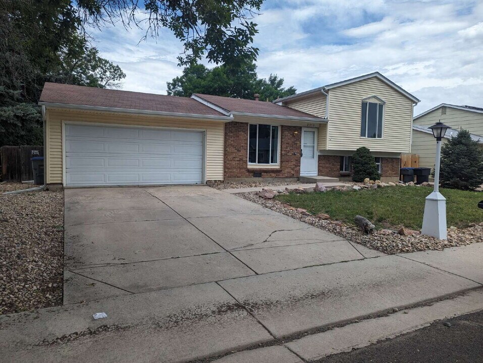 2350 Bowen St in Longmont, CO - Building Photo