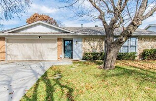 213 Melinda Dr in Mesquite, TX - Building Photo