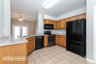 144 Lake Daisy Terrace in Winter Haven, FL - Building Photo - Building Photo