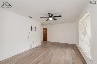 5017 Kingston Dr in Wichita Falls, TX - Building Photo - Building Photo