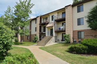 Pikeview Manor Apartments in Beckley, WV - Foto de edificio - Building Photo