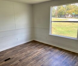 600 Congress St in Waycross, GA - Building Photo - Building Photo