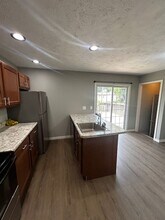 27 Nottingham Dr in Chatham, IL - Building Photo - Building Photo