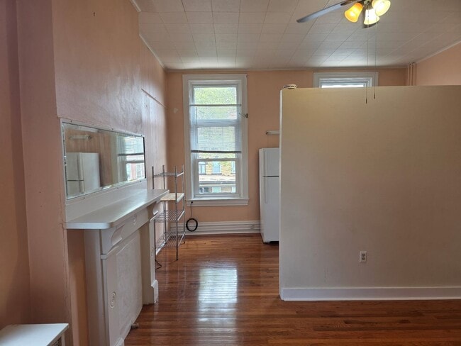 140 S Fairmount St in Pittsburgh, PA - Building Photo - Building Photo