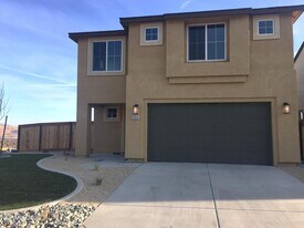 2950 Cityview Terrace in Sparks, NV - Building Photo