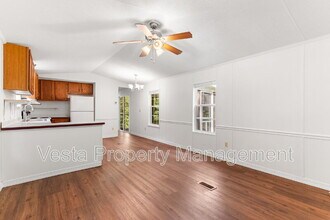 177 Riddle Rd in Swannanoa, NC - Building Photo - Building Photo