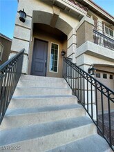 10164 S Driftwood Estate St in Las Vegas, NV - Building Photo - Building Photo