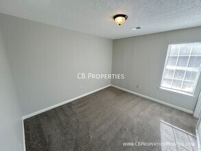 4267 Kings Valley Cove E in Memphis, TN - Building Photo - Building Photo