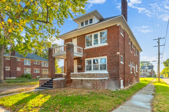 3823 Clairmount Ave in Detroit, MI - Building Photo - Building Photo