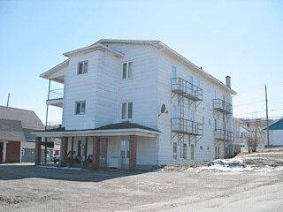 448 Main St in Madawaska, ME - Foto de edificio