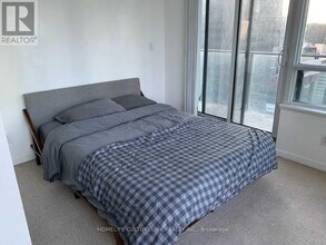 55-3055 Bremner Blvd in Toronto, ON - Building Photo - Building Photo