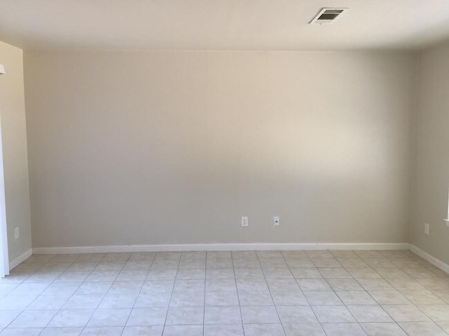1902 Sandy Ct in Arlington, TX - Building Photo - Building Photo