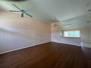 8 Eton Ln in Palm Coast, FL - Building Photo - Building Photo