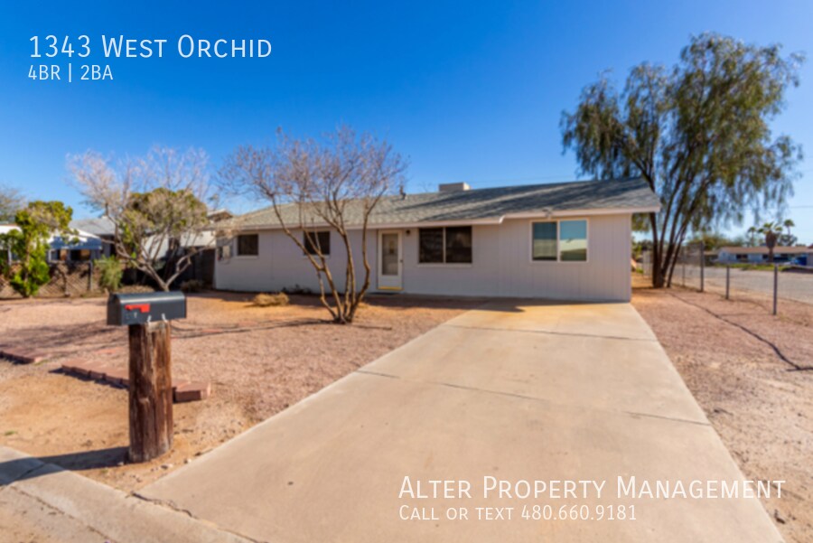 1343 W Orchid Pl in Casa Grande, AZ - Building Photo
