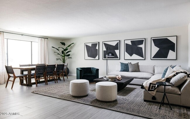 8360 E Vía De Dorado in Scottsdale, AZ - Building Photo - Building Photo