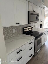 5375 Ortega Farms Blvd in Jacksonville, FL - Foto de edificio - Building Photo