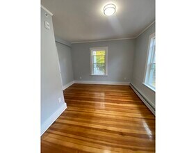 55 New Ocean St-Unit -B in Swampscott, MA - Building Photo - Building Photo