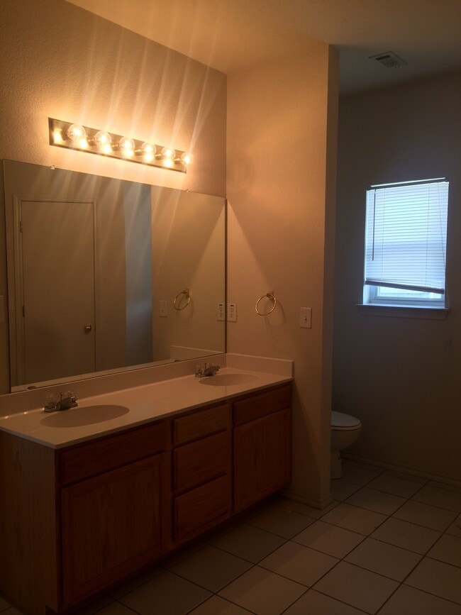 property at 3000 Clydesdale Way
