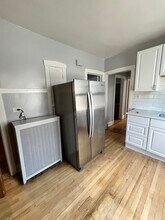 2007 Darrow Ave, Unit 2nd Floor in Evanston, IL - Building Photo - Building Photo