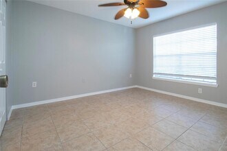8932 Manor Loop, Unit 104 in Lakewood Ranch, FL - Building Photo - Building Photo