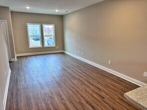 617 Jacks Xing Dr in Hubert, NC - Building Photo - Building Photo