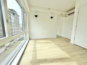 227 Clarkson Ave in Brooklyn, NY - Foto de edificio - Building Photo