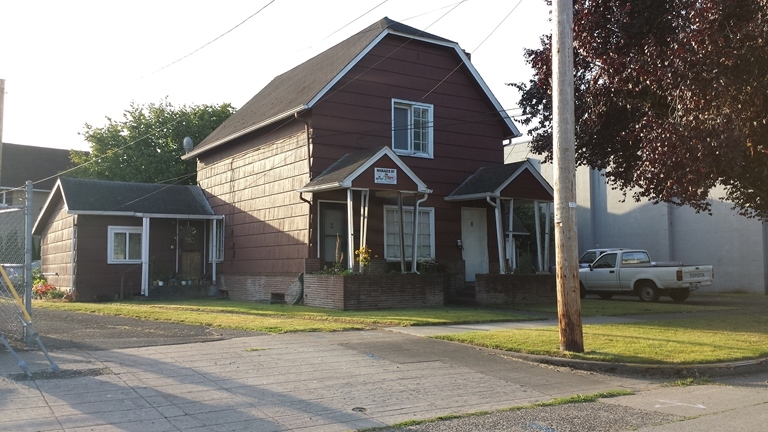 306 S 5th Ave in Kelso, WA - Building Photo