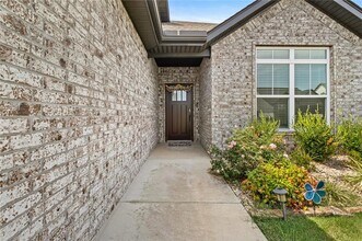 1241 Bootleg Rd in Centerton, AR - Building Photo - Building Photo