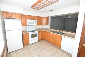3921 Lantana Pl in Virginia Beach, VA - Building Photo - Building Photo