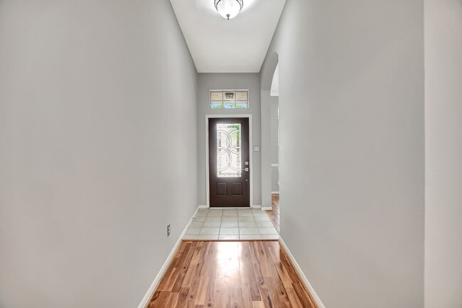 15118 Red Cedar Cove Ln in Cypress, TX - Foto de edificio - Building Photo