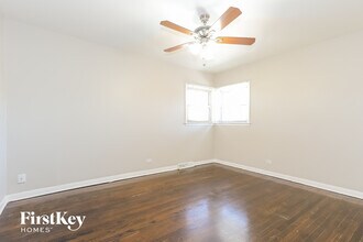 504 E 163rd St in South Holland, IL - Foto de edificio - Building Photo