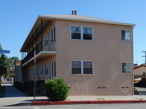 6305 Malabar St in Huntington Park, CA - Foto de edificio - Building Photo