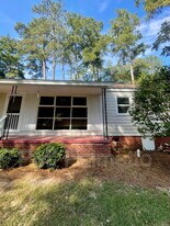 3319 Brookwood Ct in Columbia, SC - Building Photo