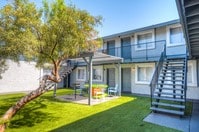 Building Photo - Wilshire Place Apartments in Phoenix, Arizona