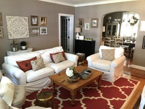 1337 E. Morehead Street, Unit #101 in Charlotte, NC - Building Photo - Building Photo