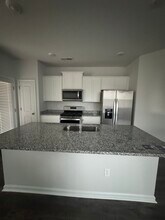 918 Quaint Parish Cir in Graniteville, SC - Foto de edificio - Building Photo