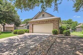 185 Trail Rider Way in Georgetown, TX - Building Photo - Building Photo