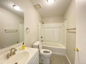 99 Aspetuck Vlg in New Milford, CT - Building Photo - Building Photo