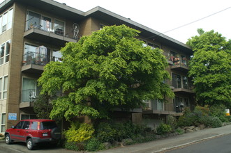 Mercer Villa in Seattle, WA - Building Photo - Other