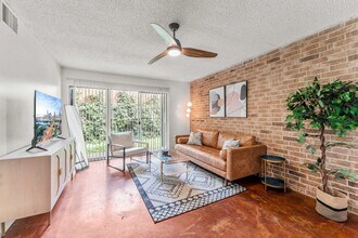 500 S Congress Ave in Austin, TX - Foto de edificio - Building Photo