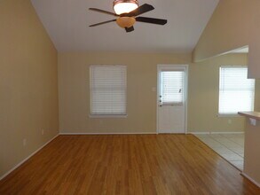 637 Green Mountain Rd, Unit 11104 in Burleson, TX - Building Photo - Building Photo