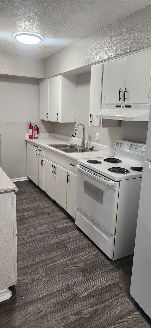 property at 321 Verne St