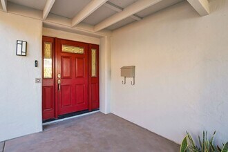 4191 Combe Way in San Diego, CA - Building Photo - Building Photo