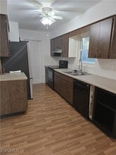 112 Kerr Cir in Lehigh Acres, FL - Building Photo - Building Photo