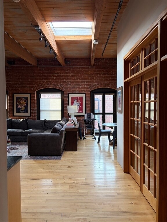 11-21 Wormwood St in Boston, MA - Building Photo - Building Photo