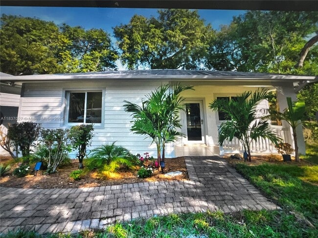 property at 4 Transylvania Ave