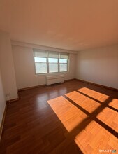 2625 Park Ave in Bridgeport, CT - Building Photo - Building Photo