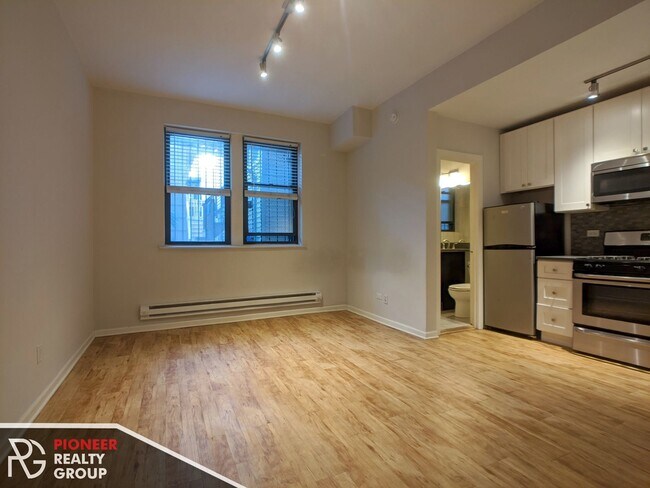 2838 W Palmer St, Unit GDN-4 in Chicago, IL - Building Photo - Building Photo